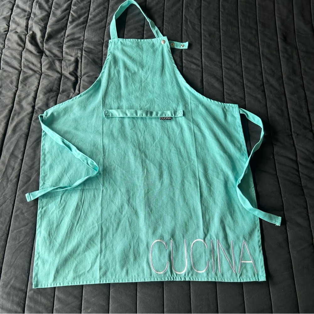 HARMAN Cucina Cotton Apron Embroidered #1015253